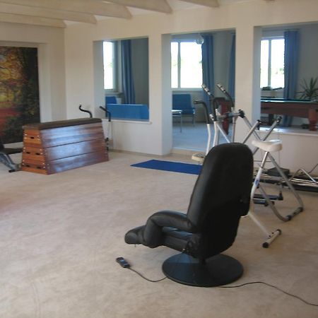 Gosciniec Rycerski Bed & Breakfast Paprotki ภายนอก รูปภาพ