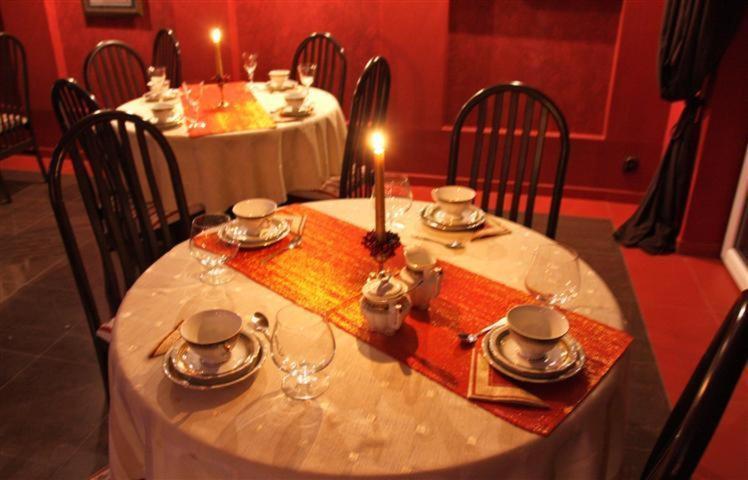 Gosciniec Rycerski Bed & Breakfast Paprotki ภายนอก รูปภาพ