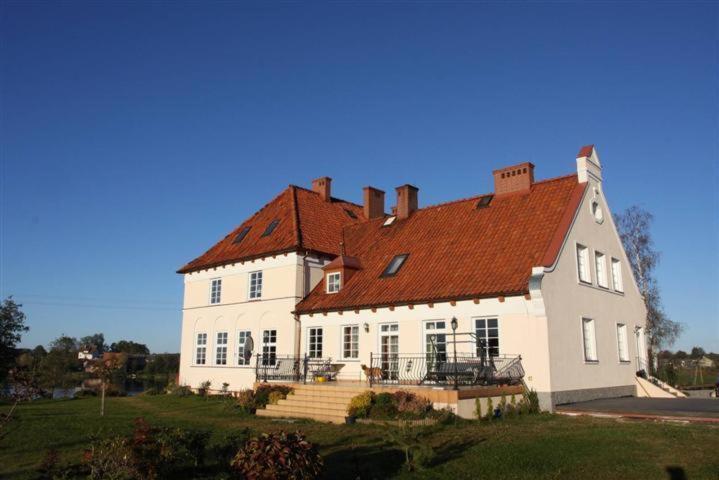 Gosciniec Rycerski Bed & Breakfast Paprotki ภายนอก รูปภาพ